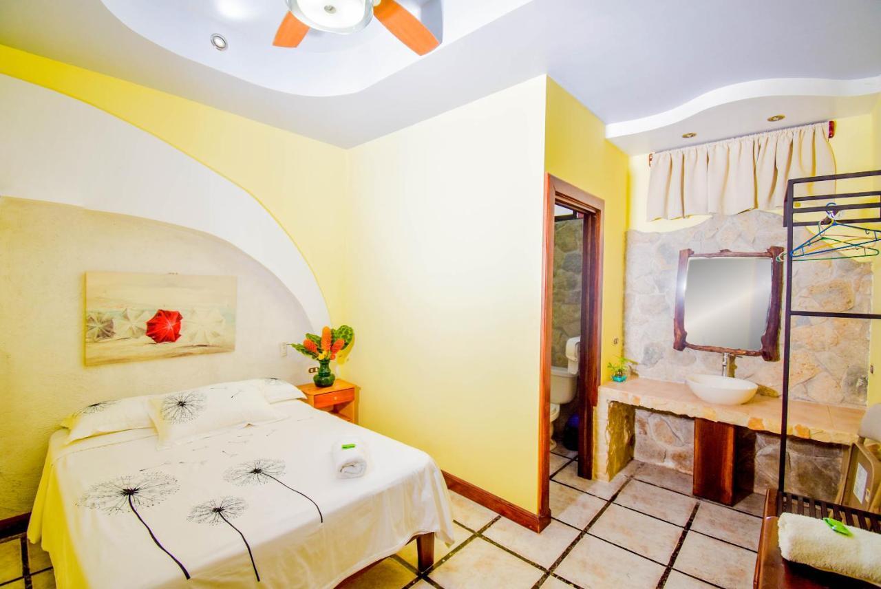 |Hotel Riviera Sabalito 외부 사진