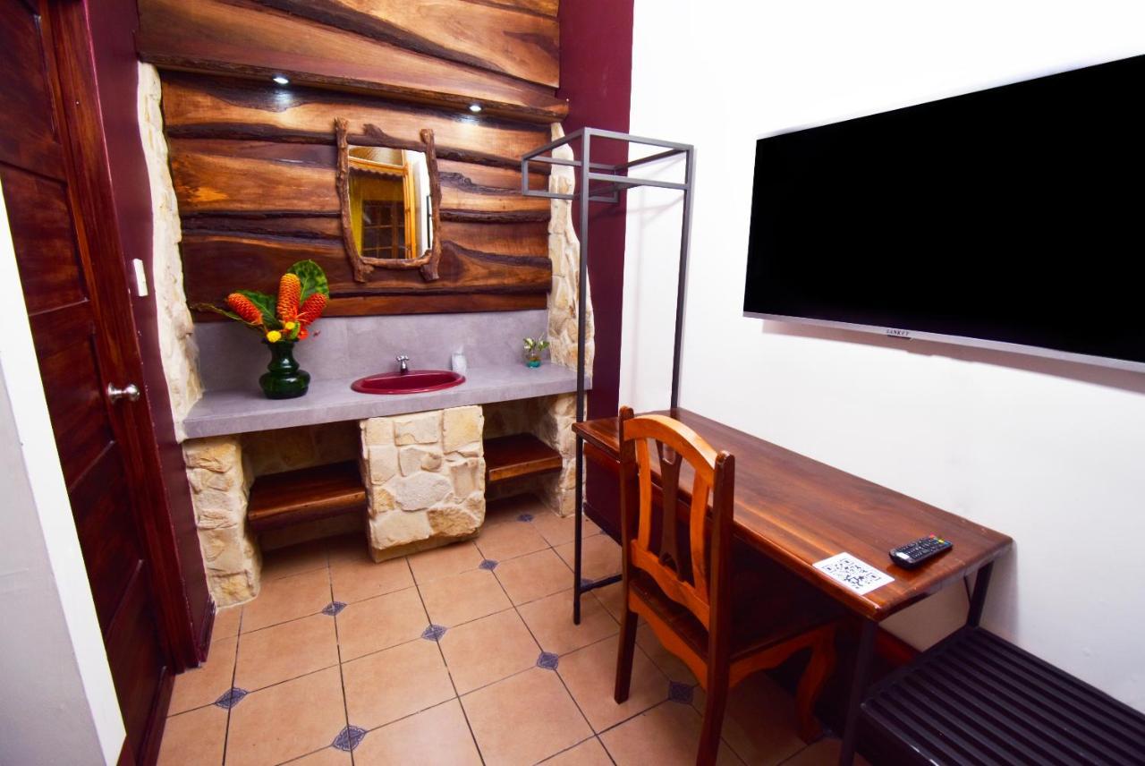 |Hotel Riviera Sabalito 외부 사진